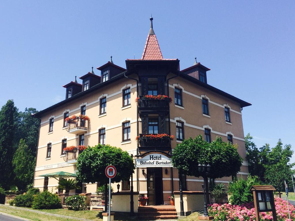 Hotel Bb Bahnhof Bertsdorf Ольберсдорф Экстерьер фото